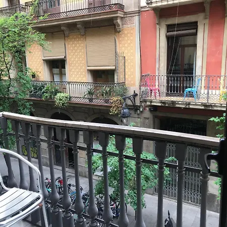 La Terrassa 3*