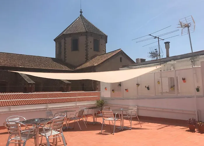 La Terrassa Πανσιόν 3*