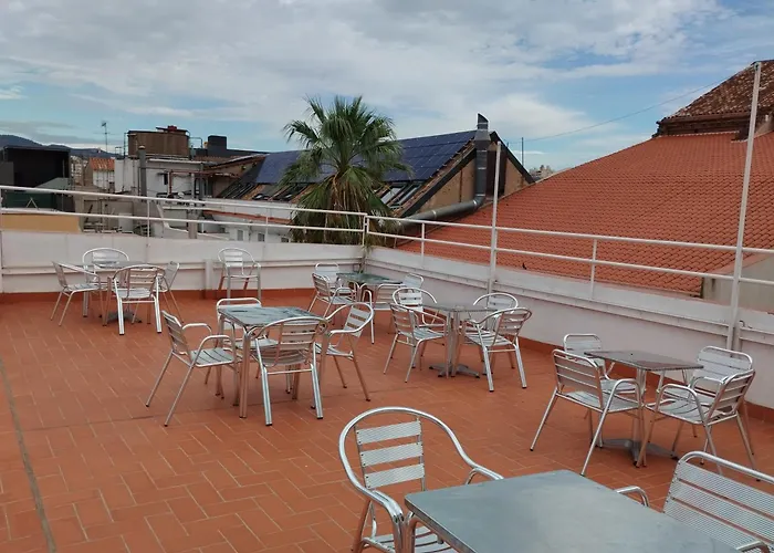 La Terrassa Πανσιόν